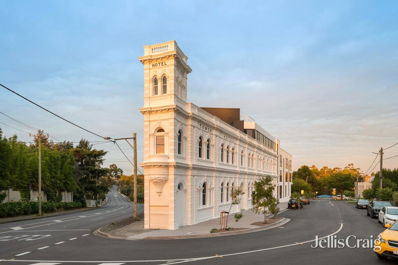 2/1 Old Heidelberg Road, Alphington image 2