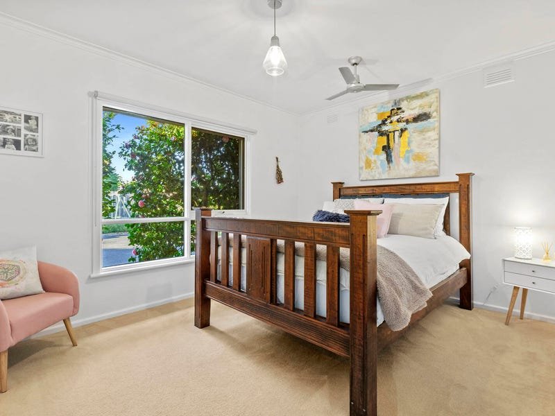 Property Gallery Thumbnail 7