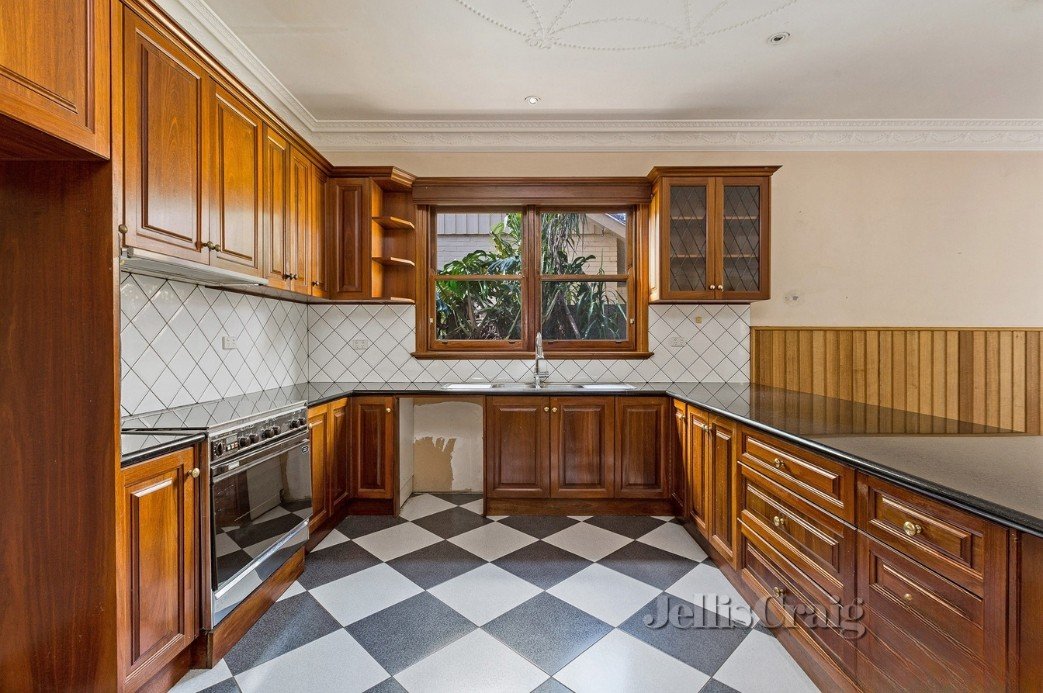 21 Park Street, Moonee Ponds image 2