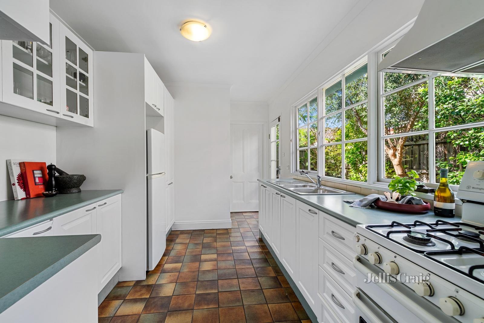 21 Parkville Street, Richmond image 6