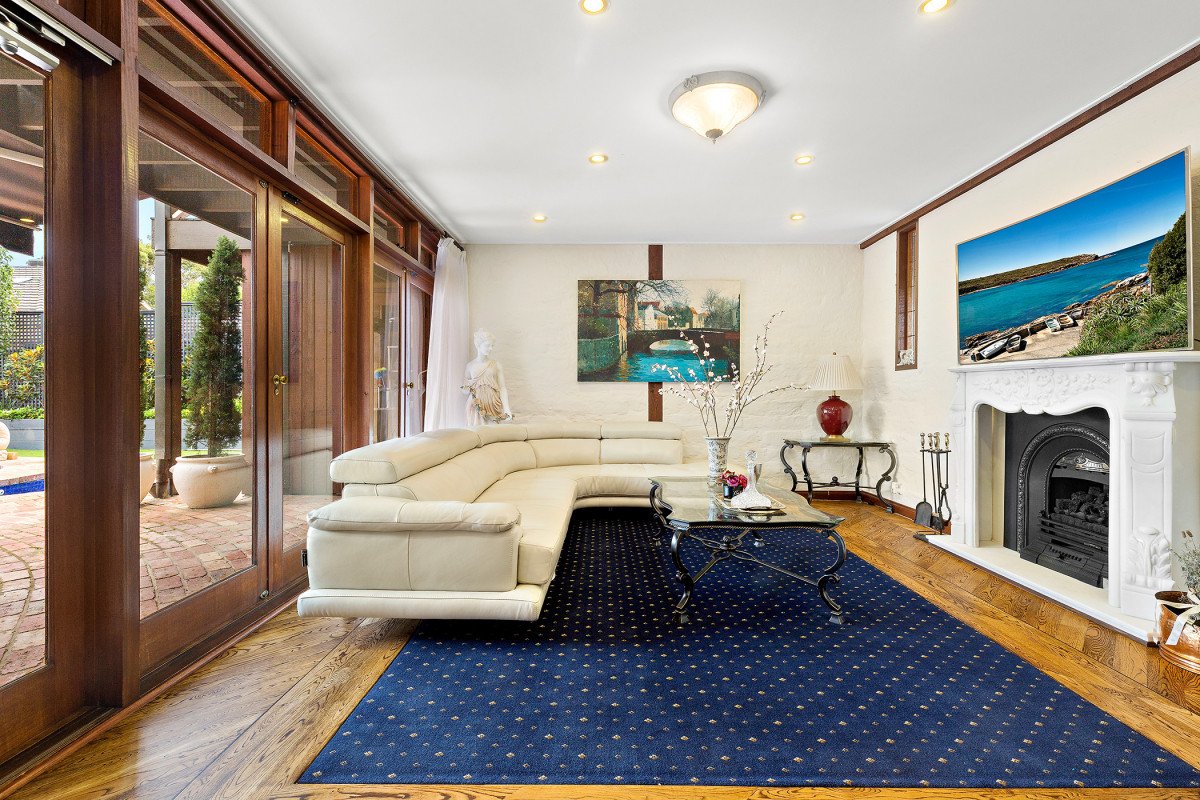 21 Parring Road, Balwyn image 2