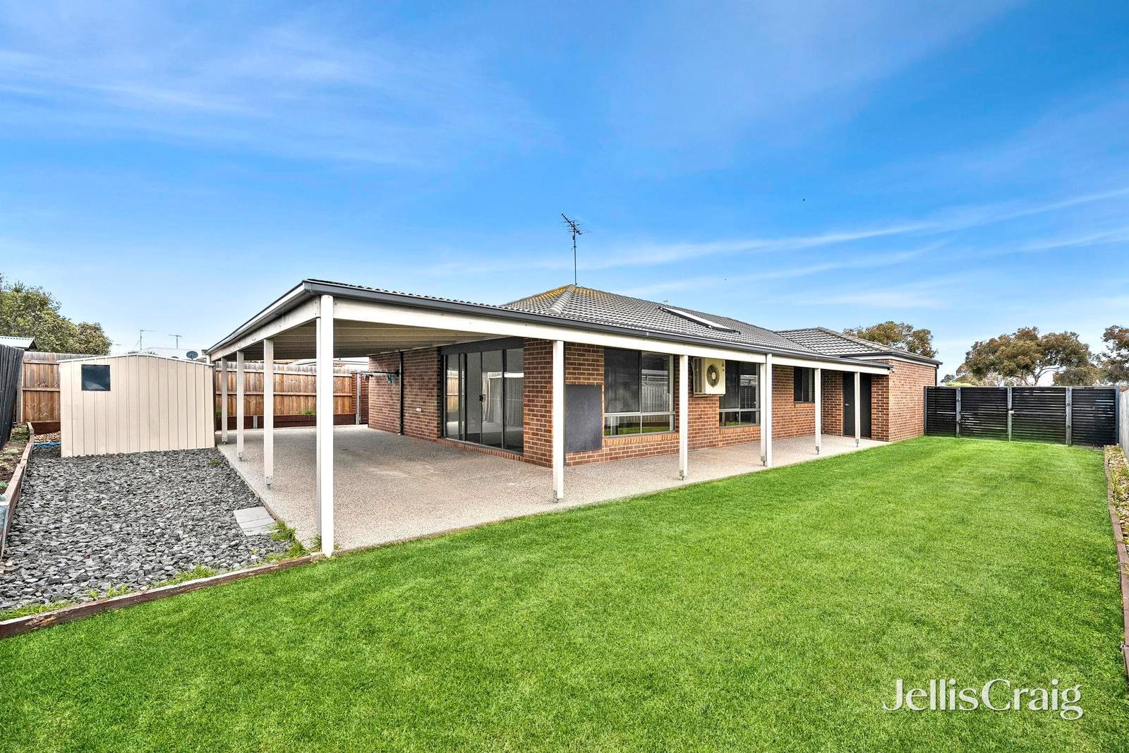 21 Pollard Drive, Leopold image 13