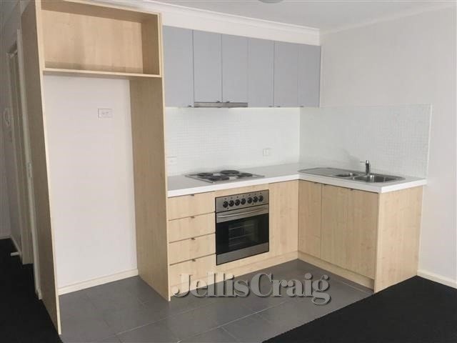 2/1 Pottery Court, Brunswick image 1