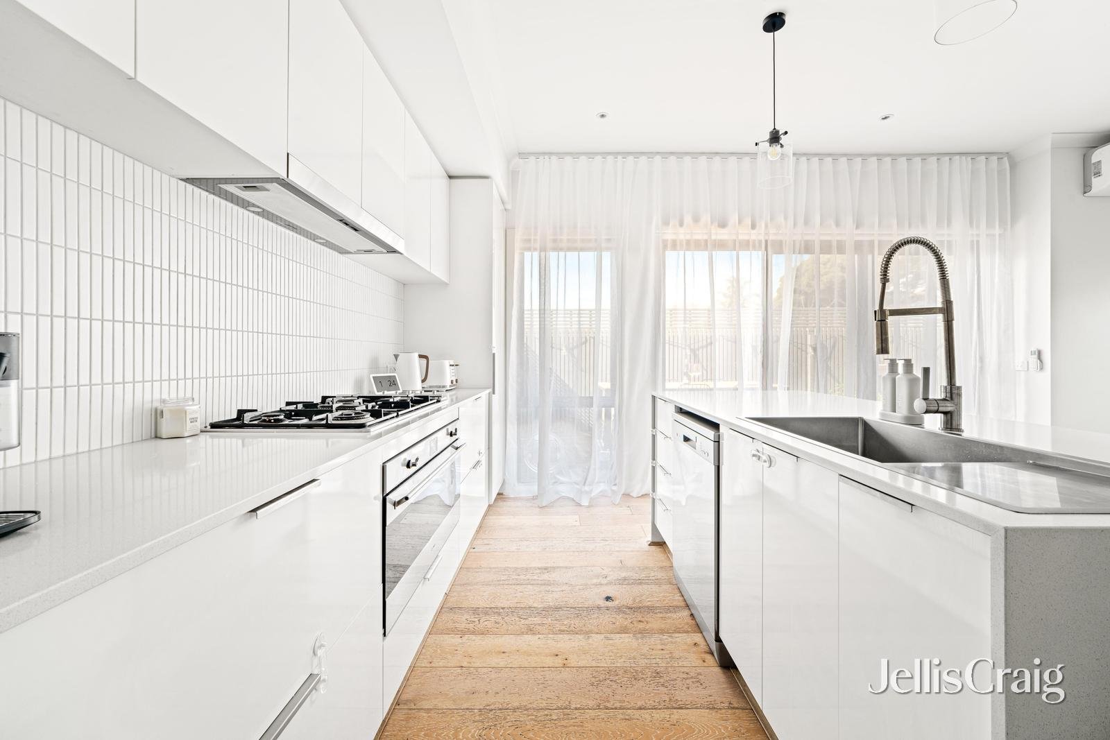 21 Powlett Street, Mordialloc image 5