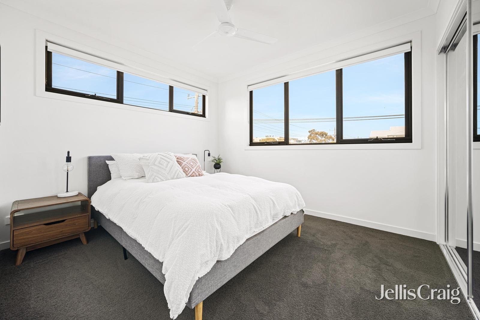 21 Powlett Street, Mordialloc image 7