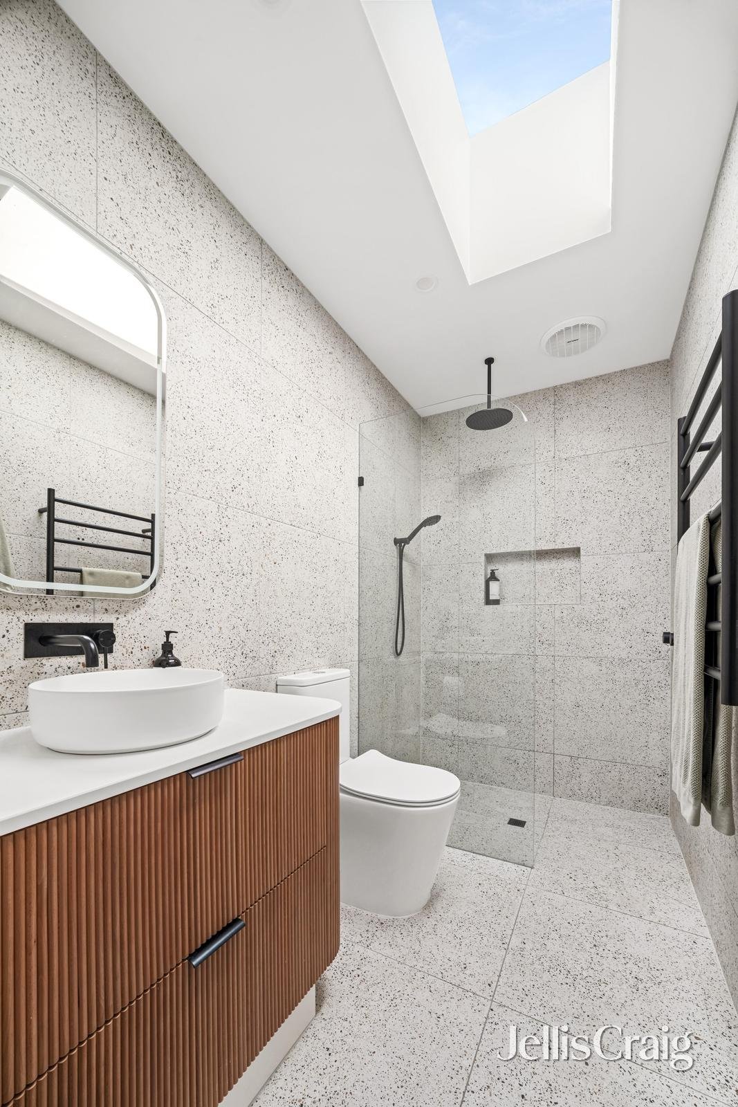 21 Powlett Street, Mordialloc image 8