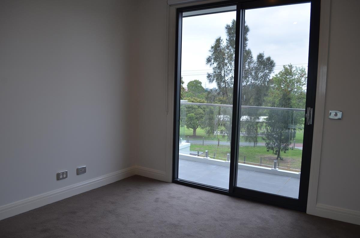 2/1 Ramu Grove, Ashburton image 5
