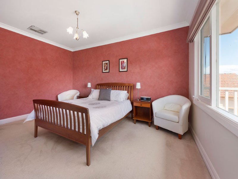 21 Renown Street, Bentleigh image 5