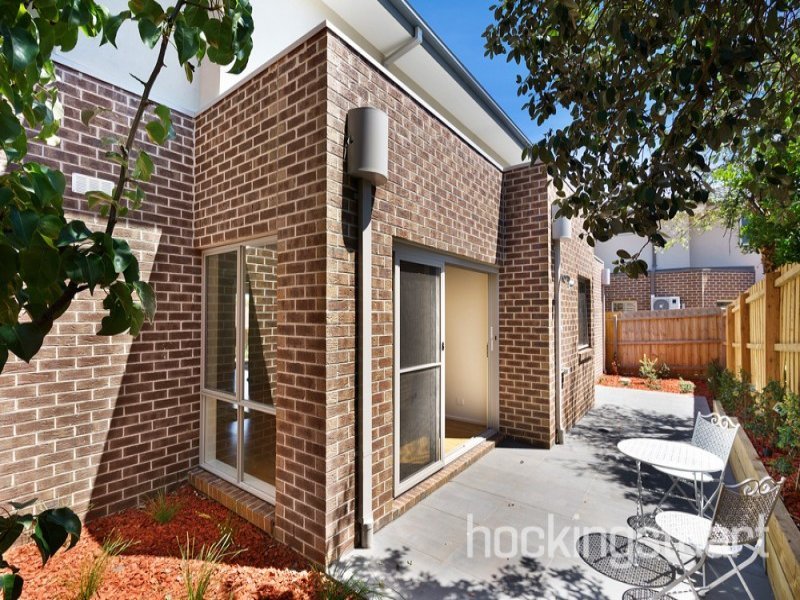 2/1 Richard Street, Box Hill North image 7