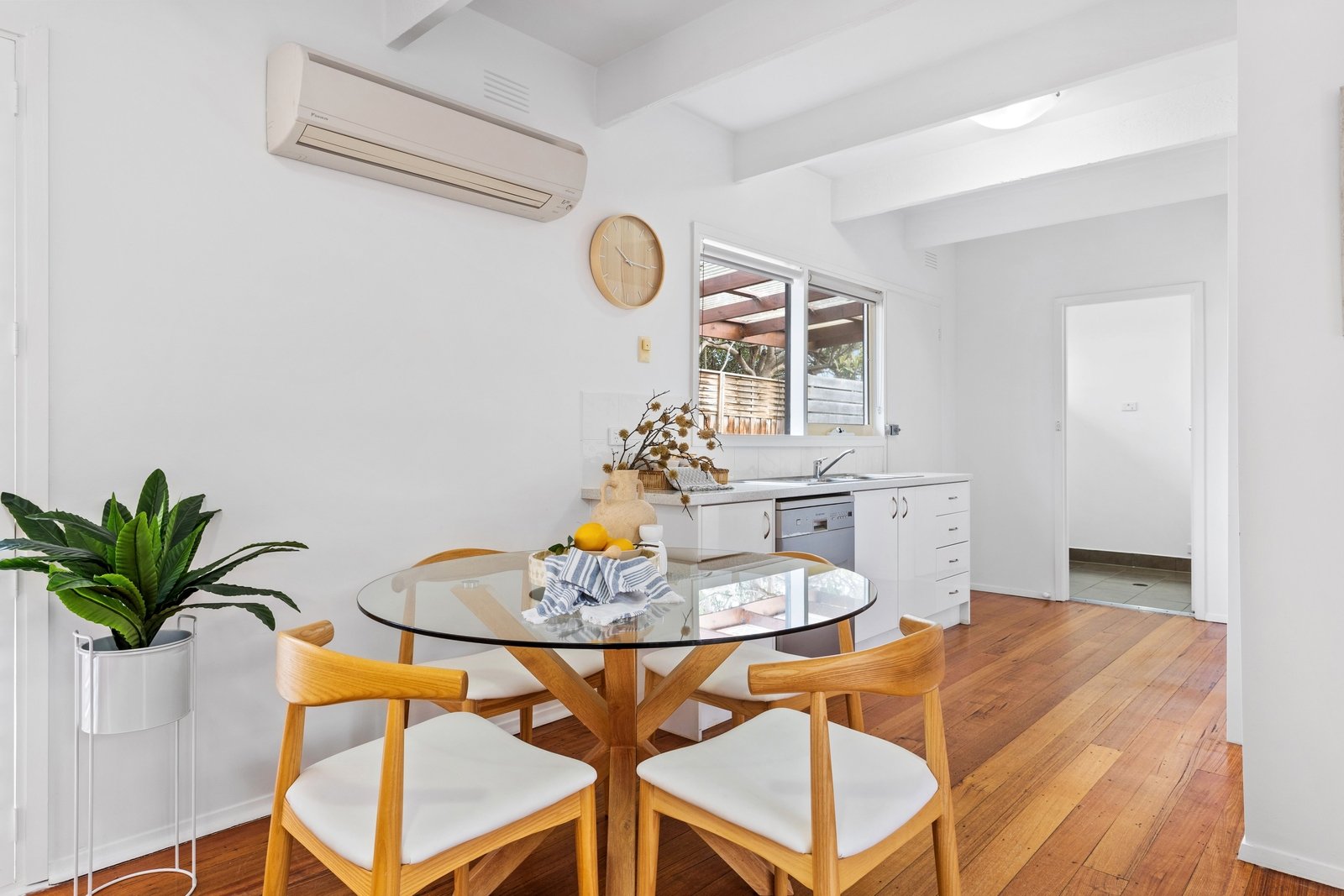 Property Gallery Thumbnail 3