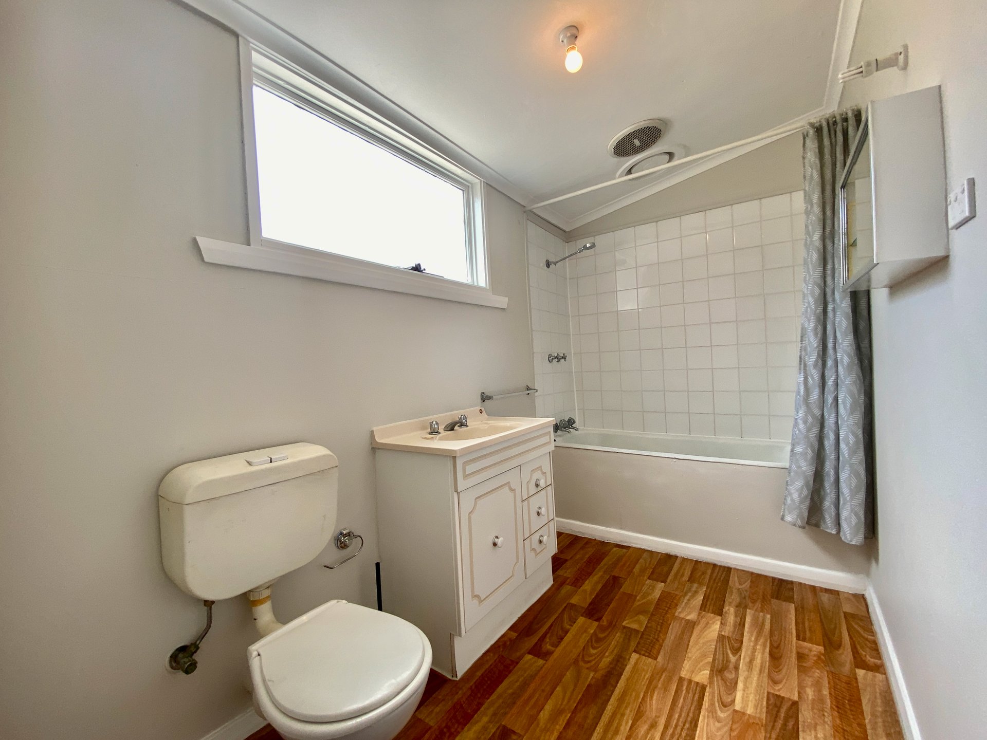 21 Richmond Crescent, Geelong image 6