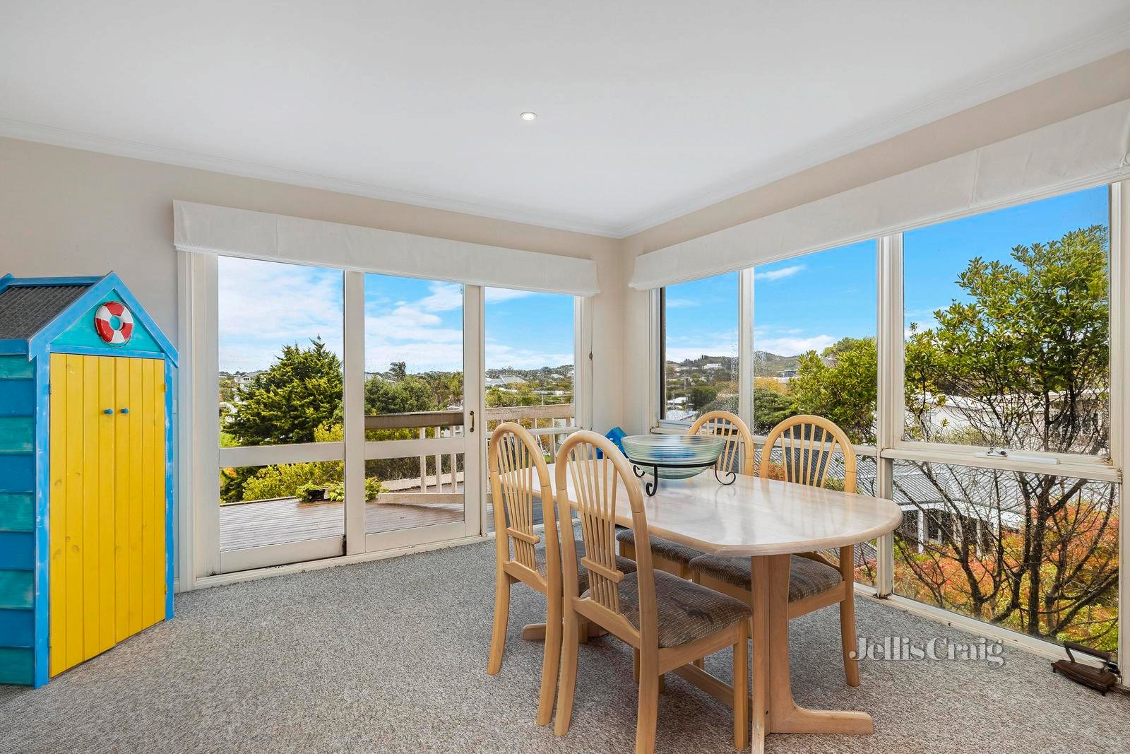 21 Russell Crescent, Sorrento image 4