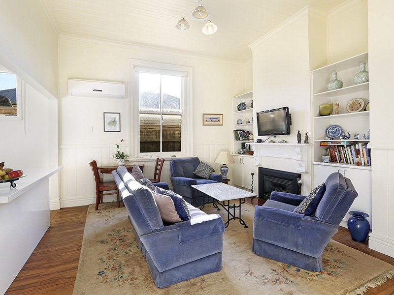 21 Saffron Street, Newtown image 3