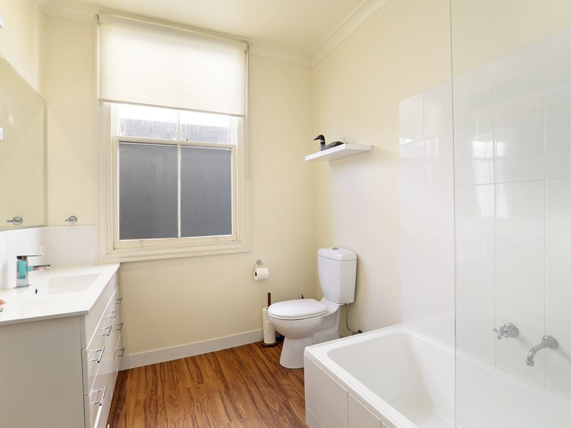 21 Saffron Street, Newtown image 7