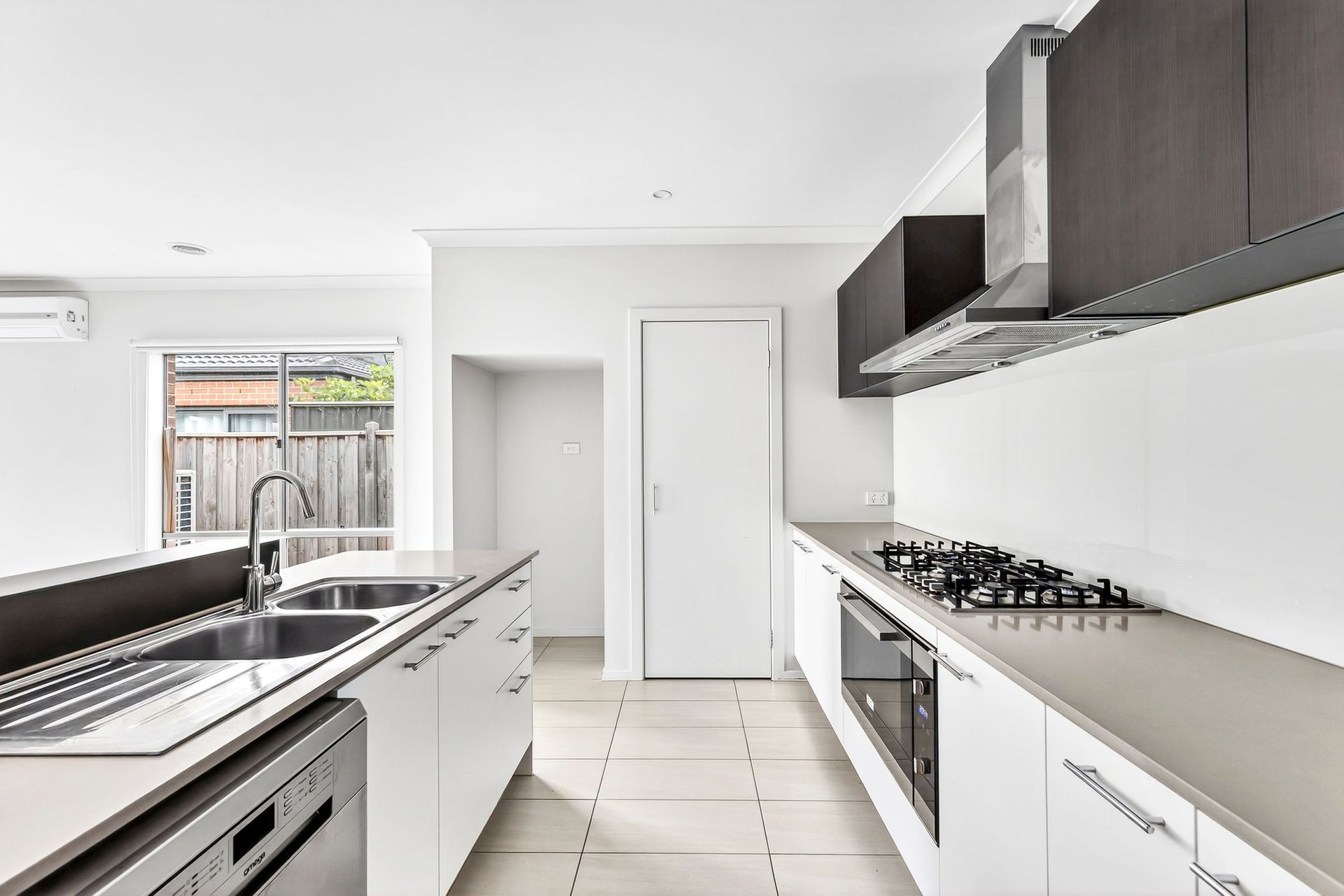 21 Sandor Terrace, Charlemont image 4