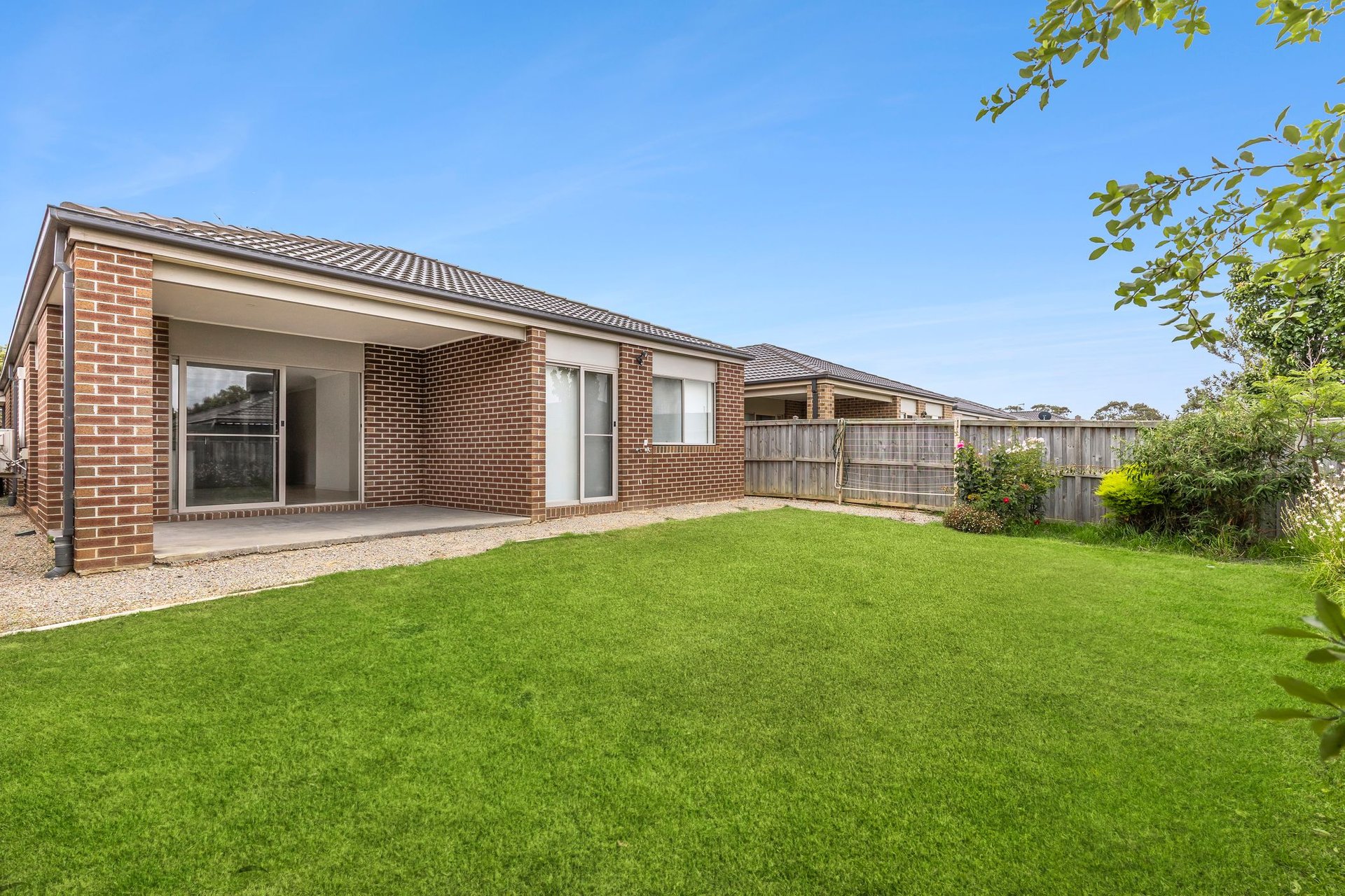 21 Sandor Terrace, Charlemont image 8