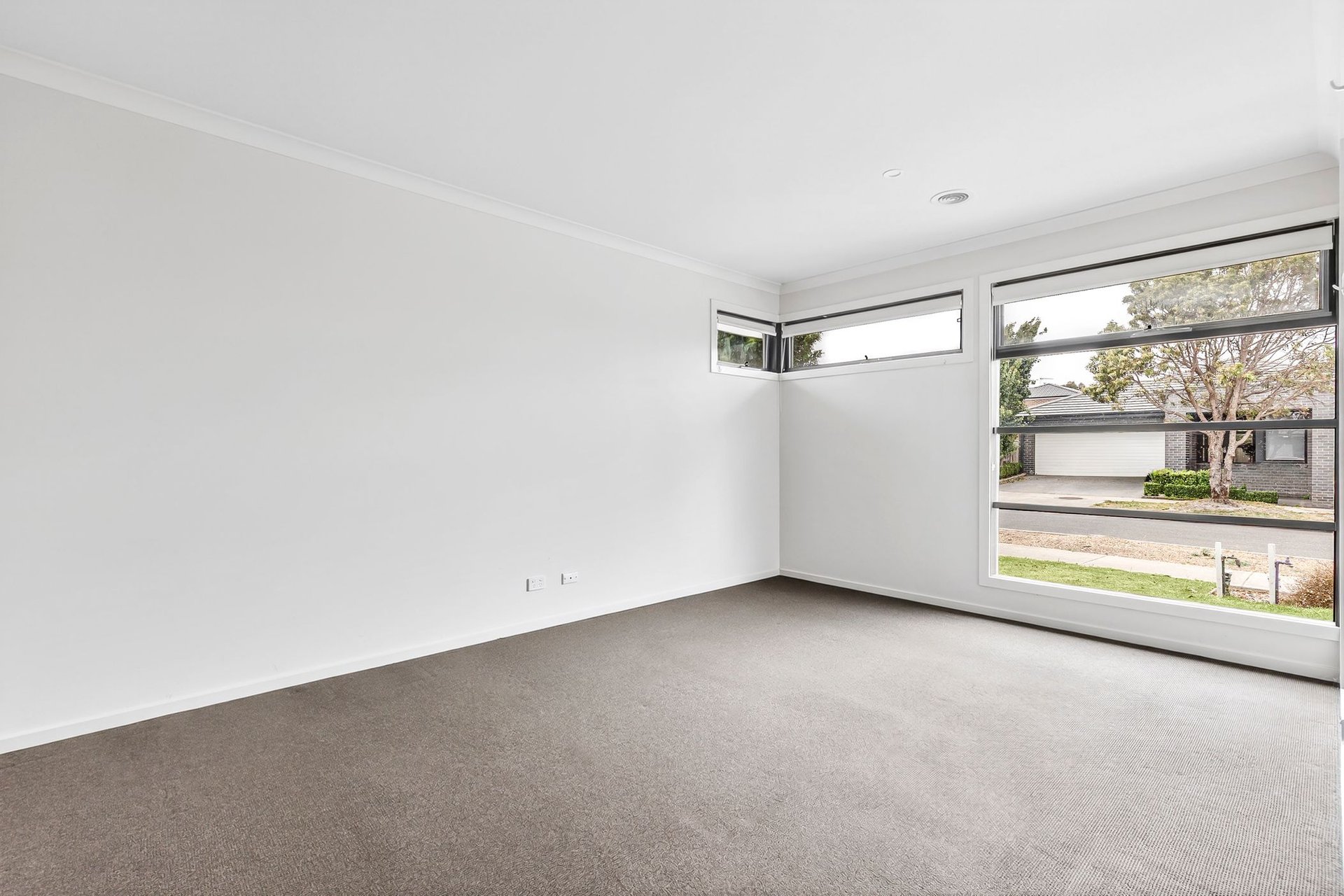 21 Sandor Terrace, Charlemont image 3