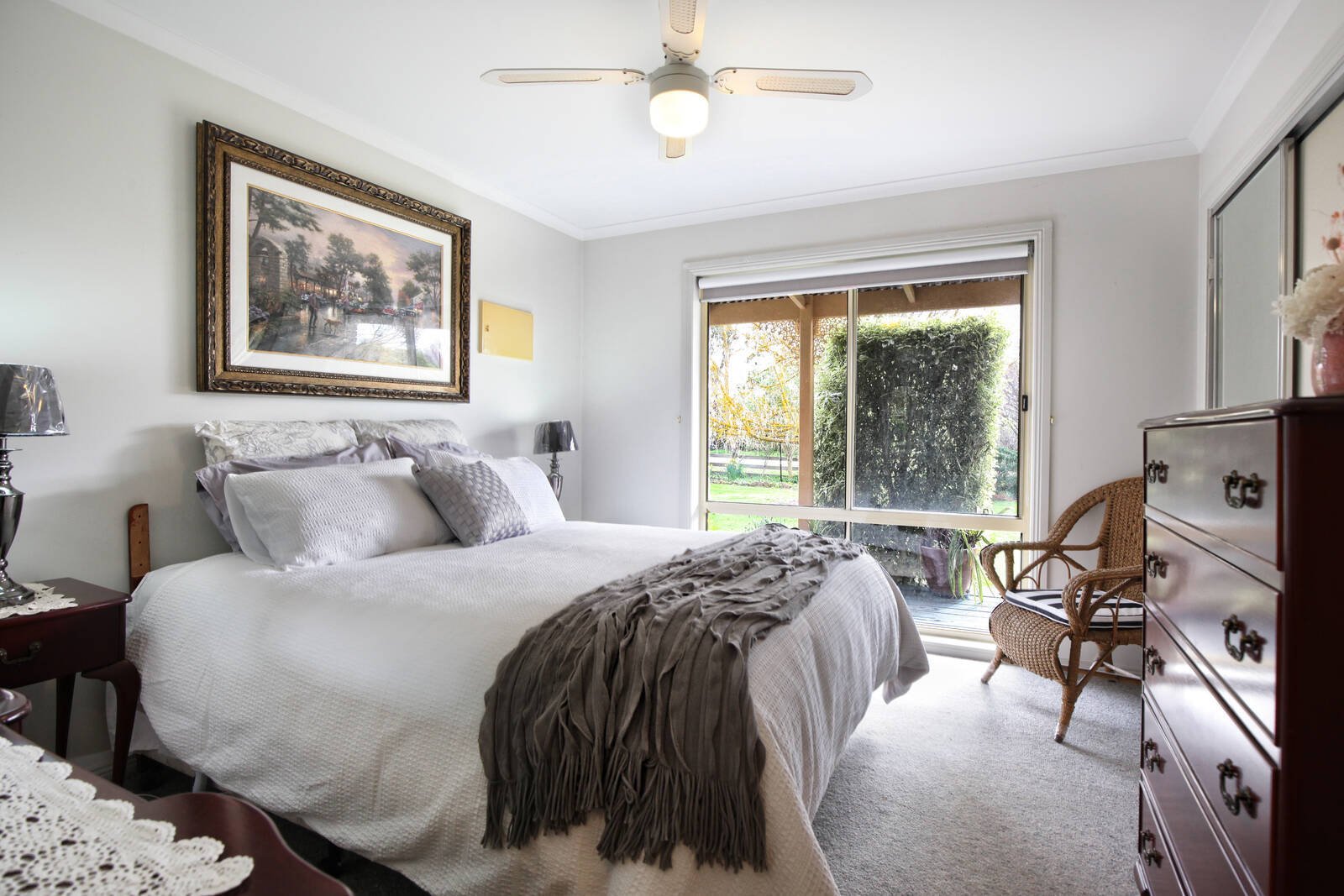 Property Gallery Thumbnail 6
