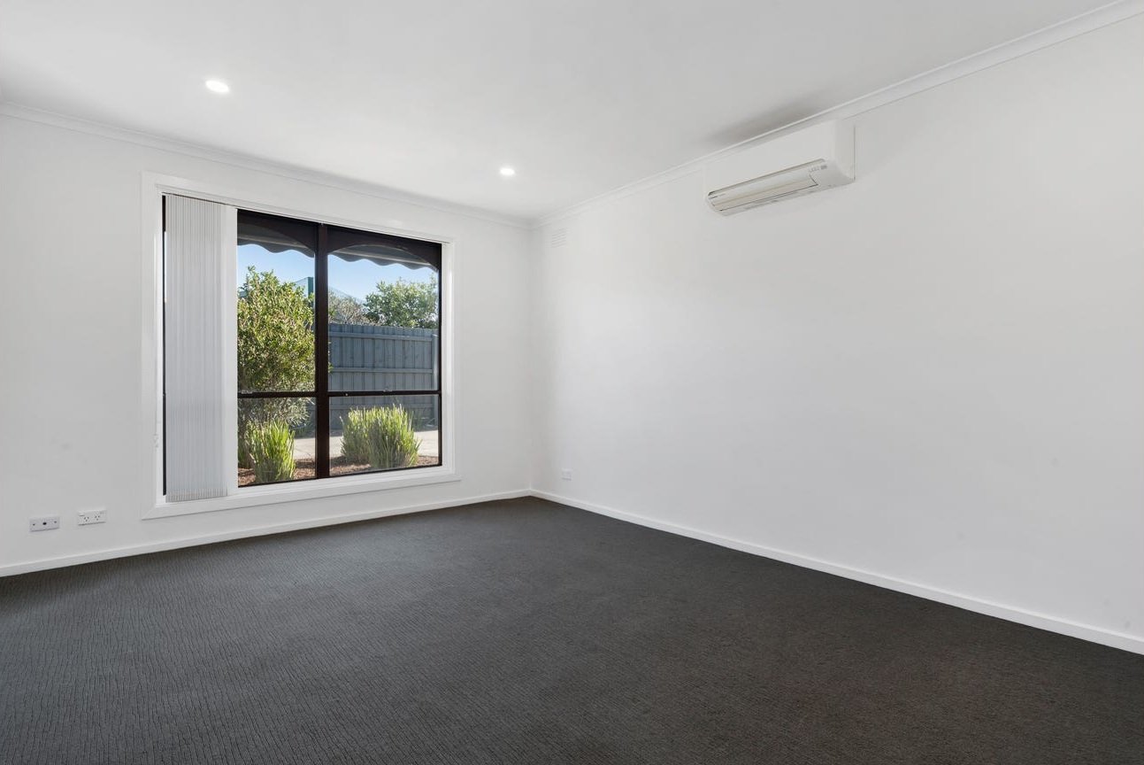 2/1 Sherwood Avenue, Chelsea image 2