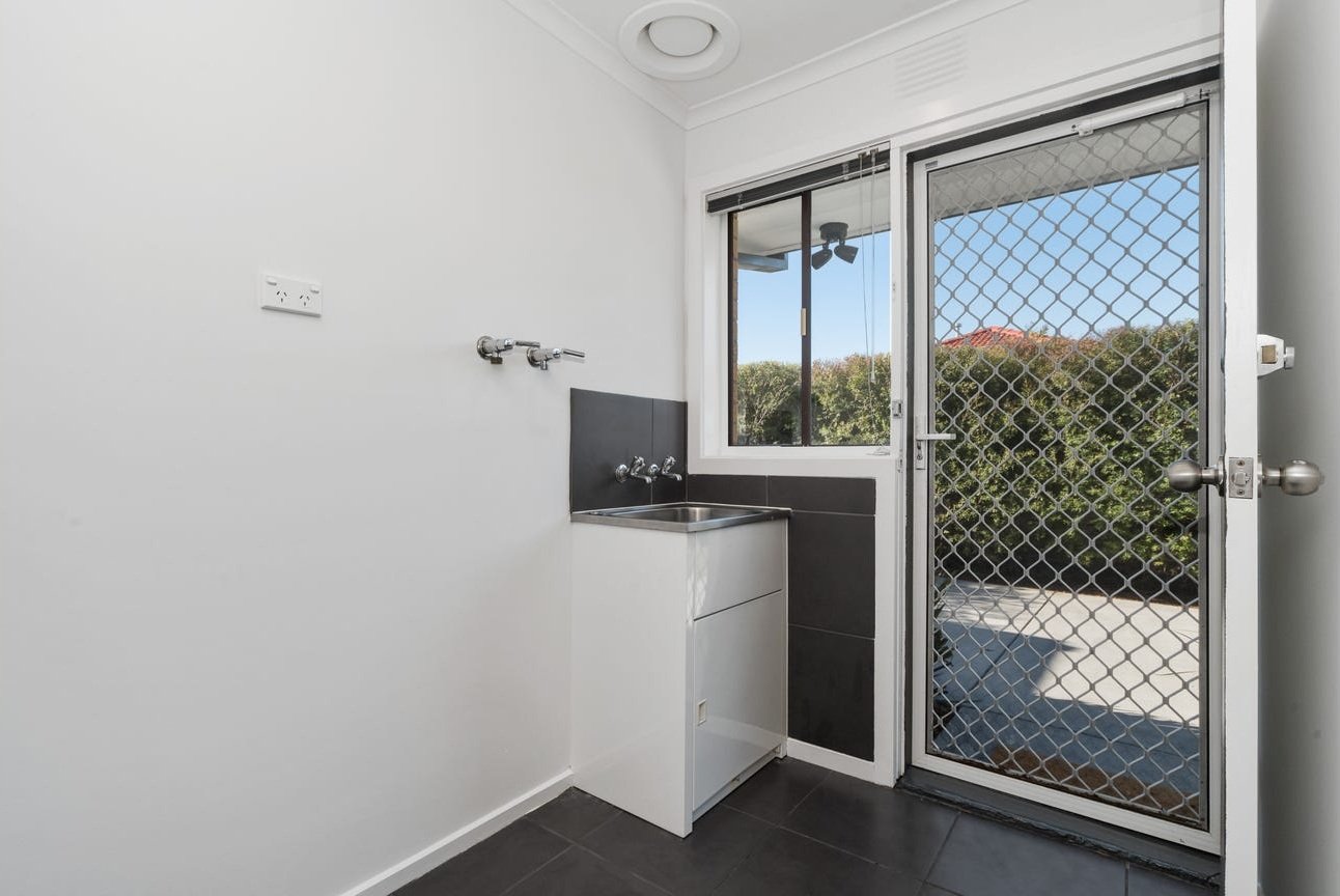 2/1 Sherwood Avenue, Chelsea image 8
