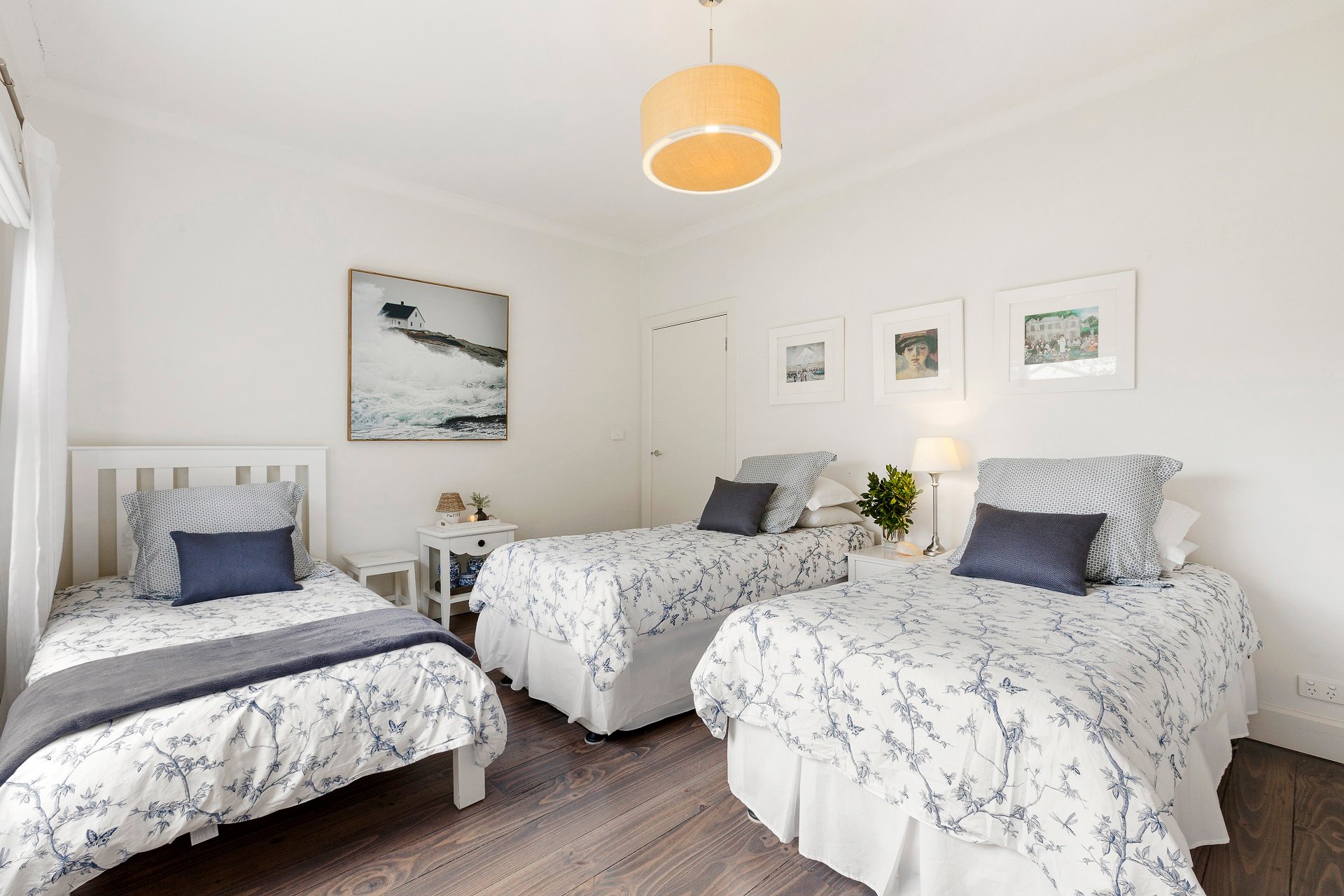 Property Gallery Thumbnail 9
