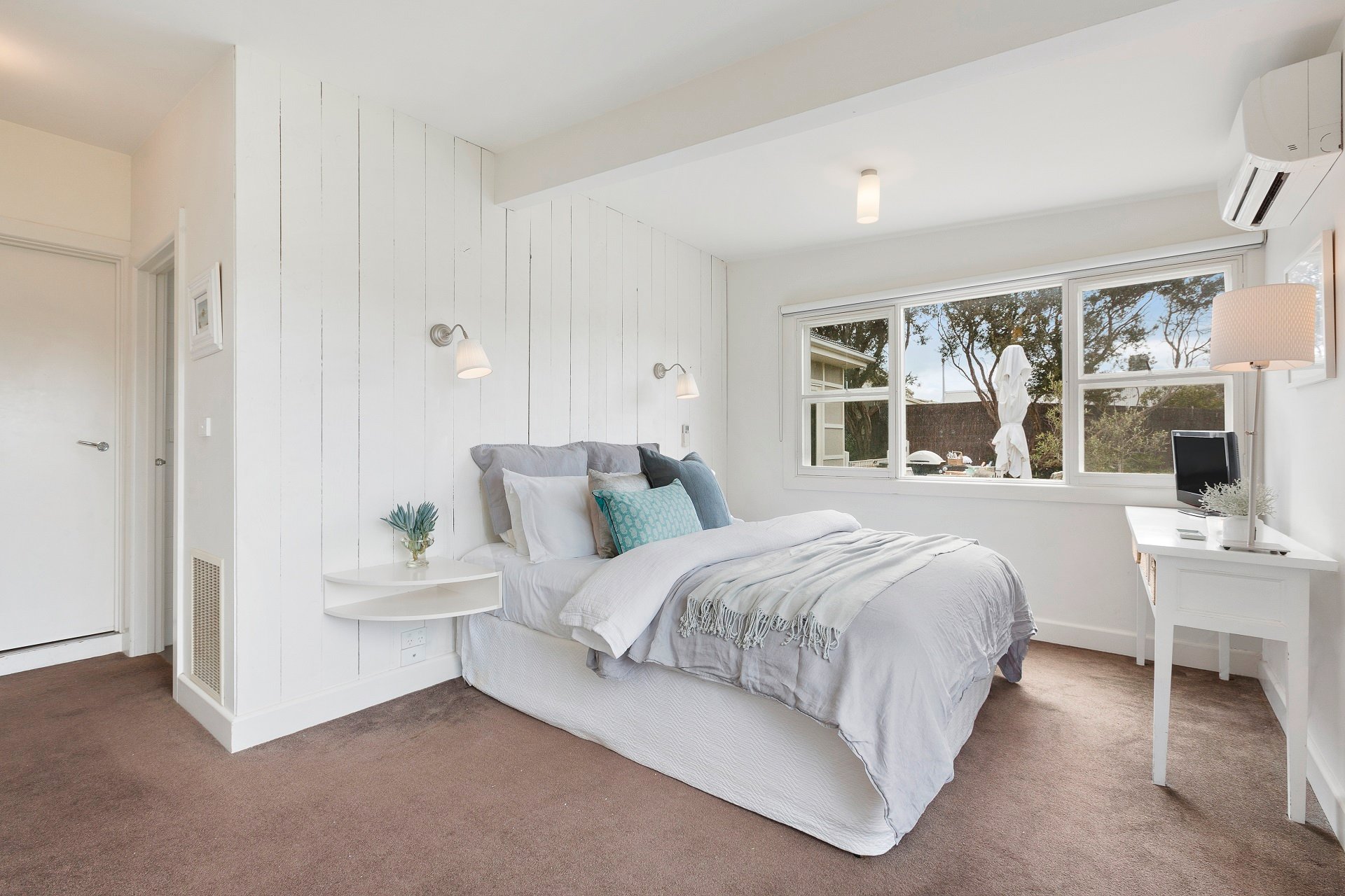 Property Gallery Thumbnail 8