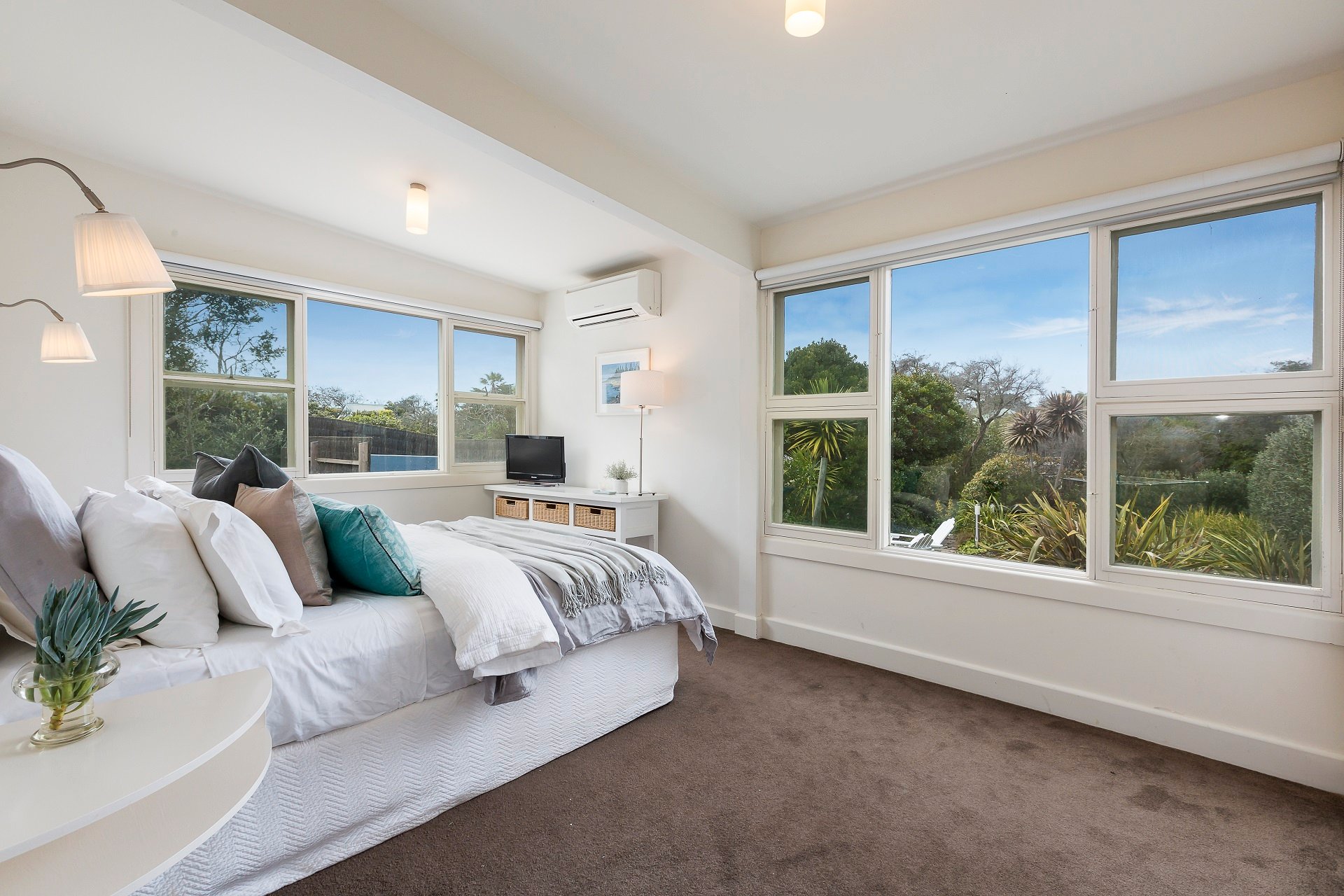 Property Gallery Thumbnail 7
