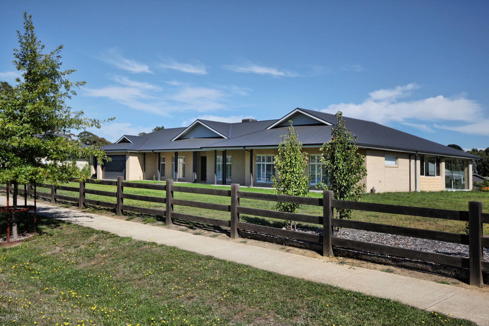 Property Gallery - Main Image