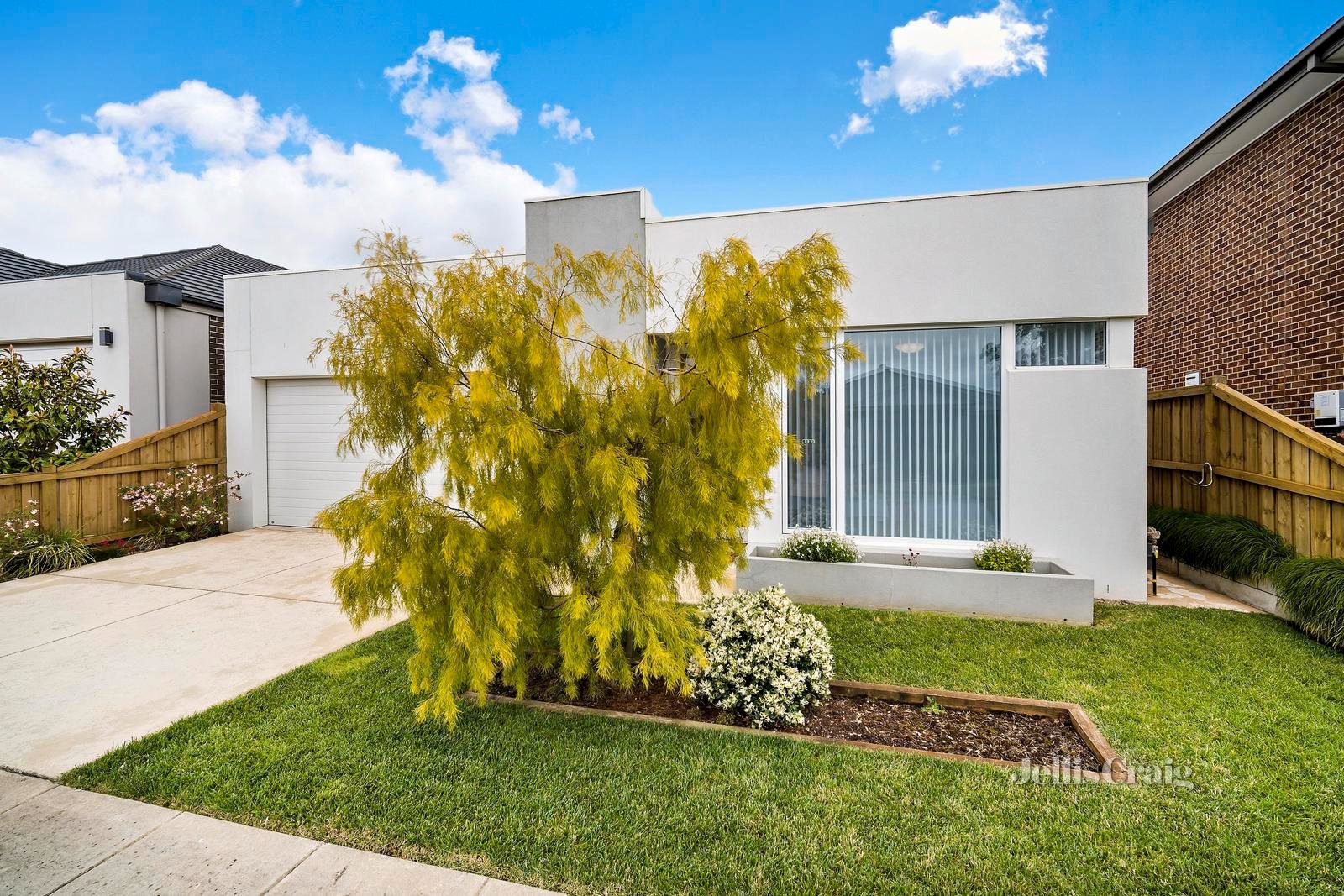 21 Signature Drive, Alfredton image 1
