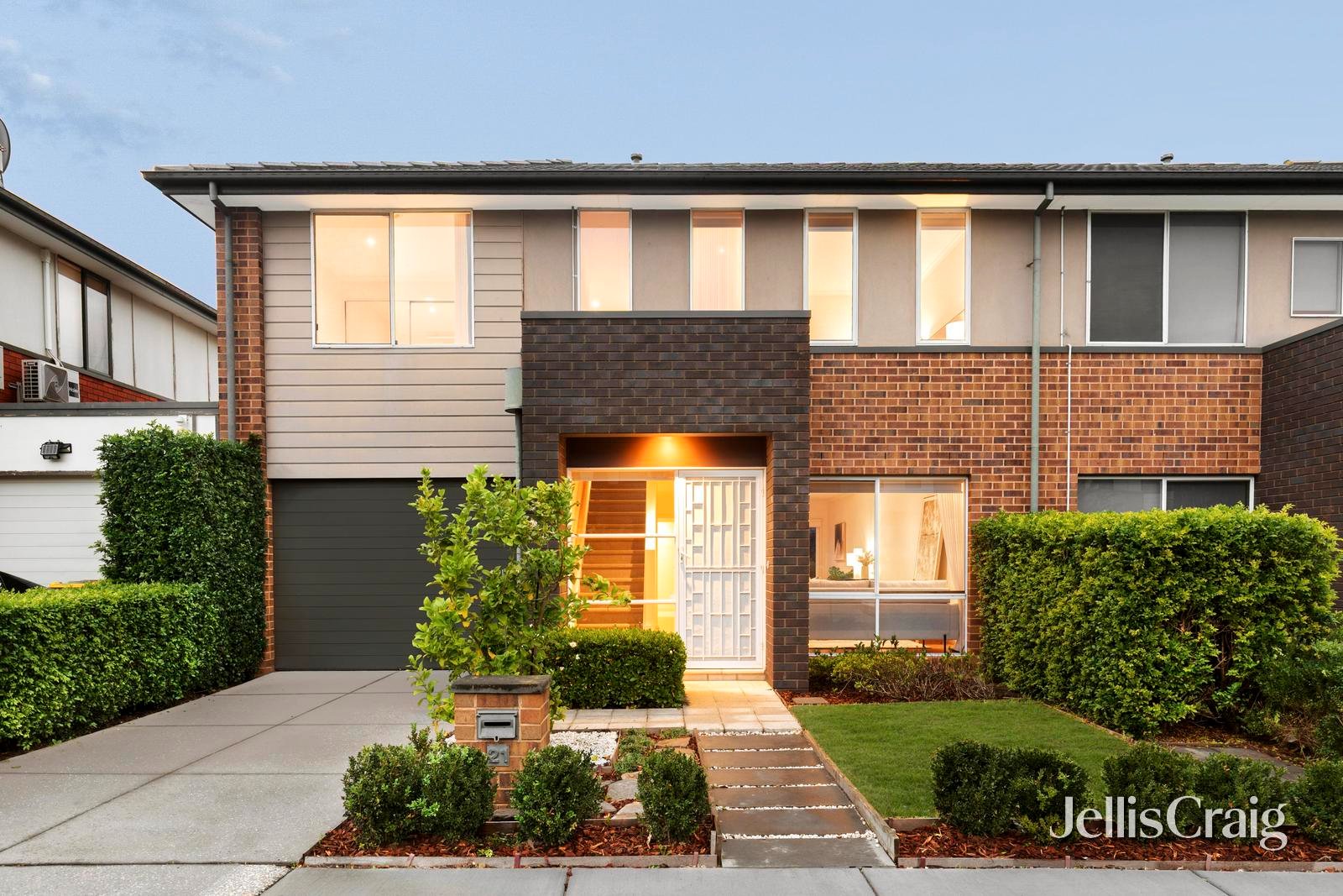 21 Southampton Drive, Mulgrave image 1
