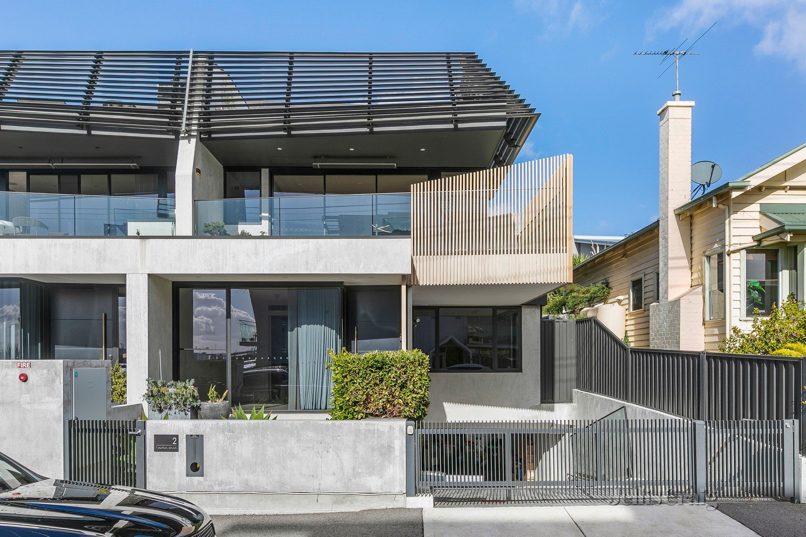 2/1 Stanley Street, Williamstown image 1