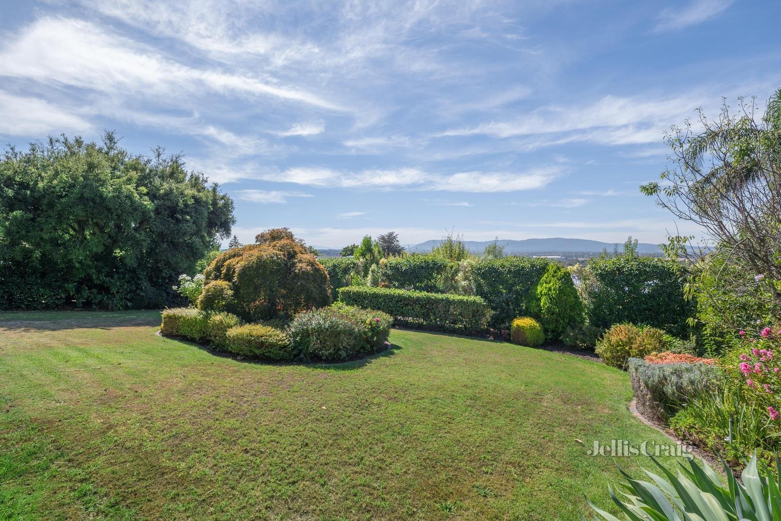 21 Stirling Crescent, Glen Waverley image 17