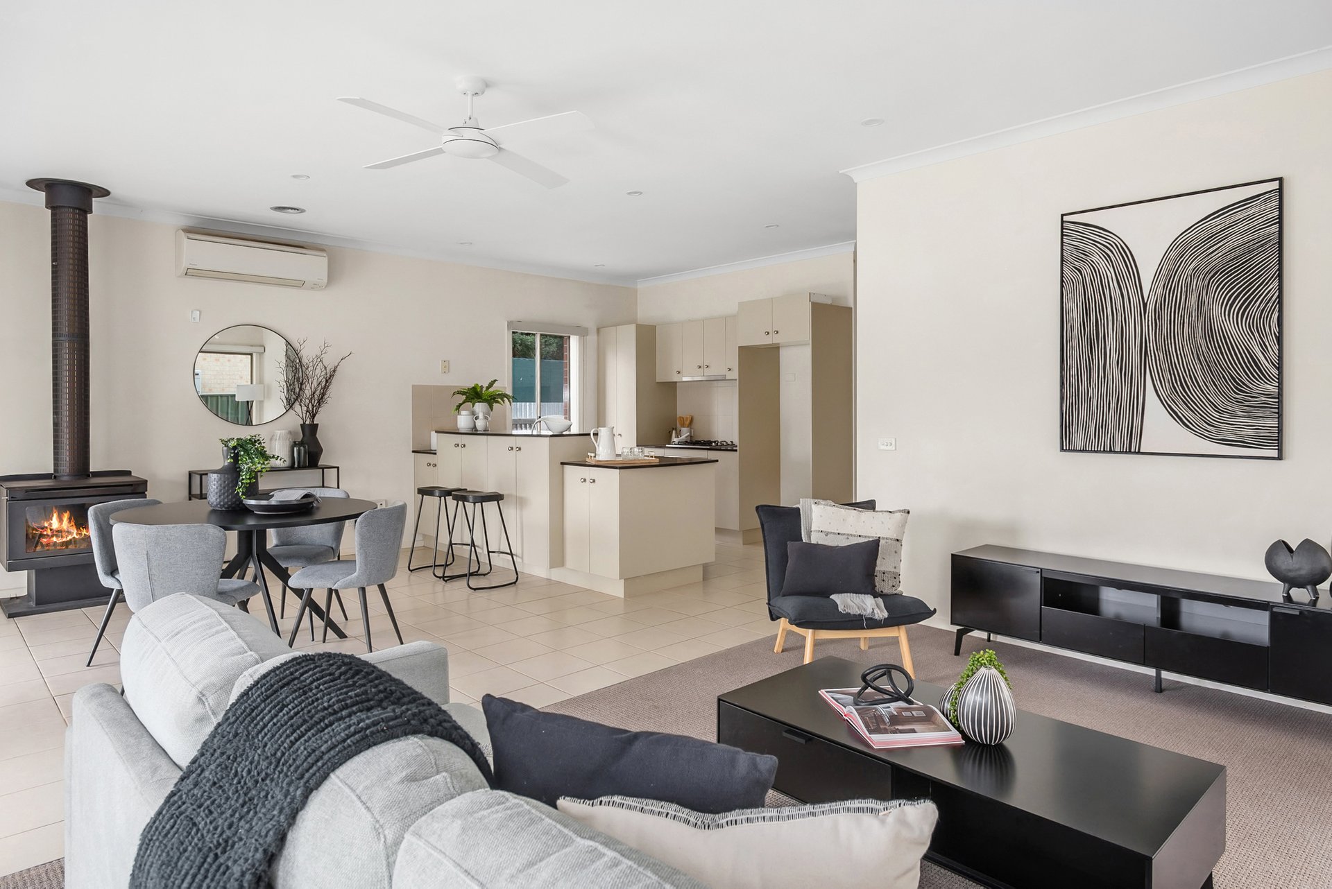 Property Gallery Thumbnail 11