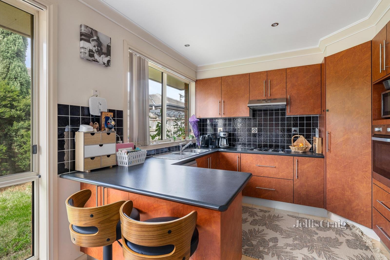2/1 Sunburst Street, Oakleigh East image 3