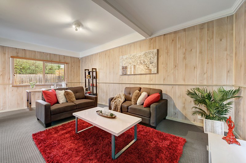 2/1 Tadedor Court, Forest Hill image 3