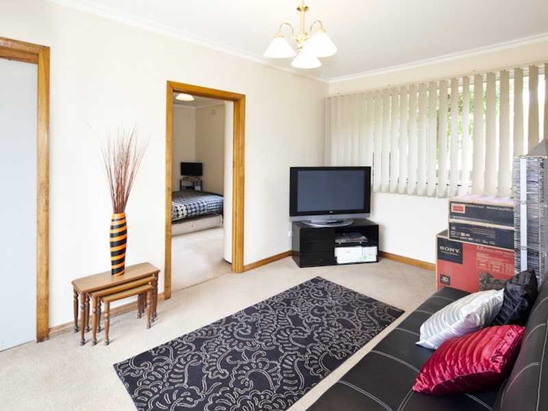 21 Tasman Avenue, Belmont image 9