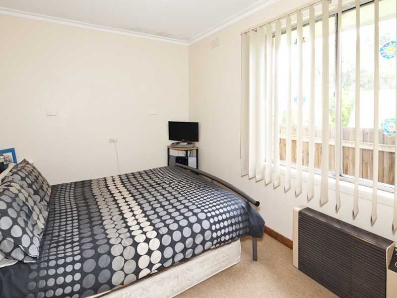 21 Tasman Avenue, Belmont image 14