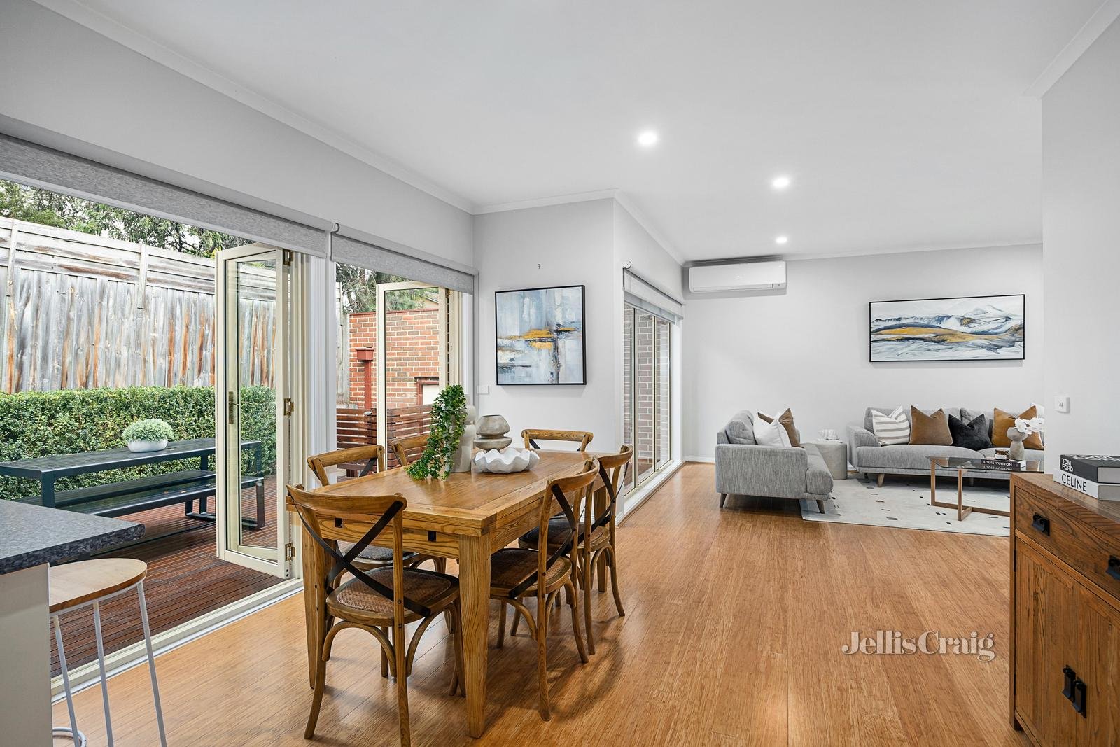 2/1 Tasman Avenue, Nunawading image 1