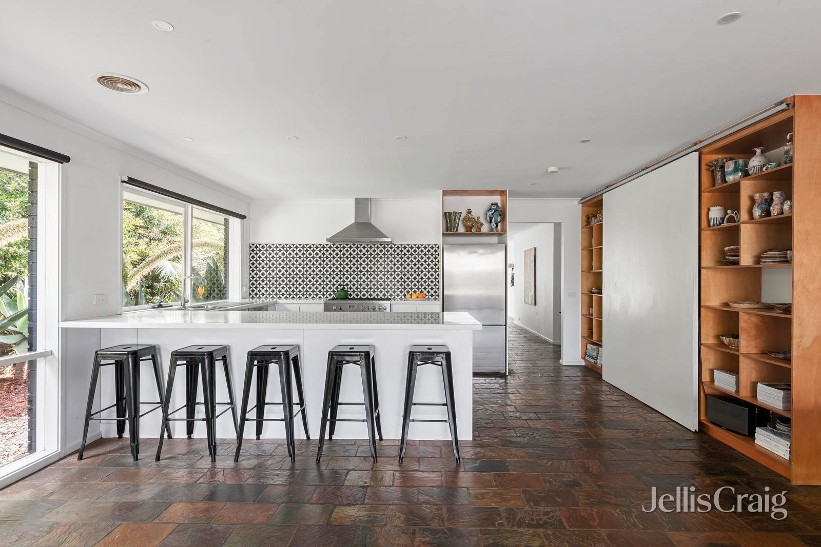 21 Thomson Drive, Barwon Heads image 2