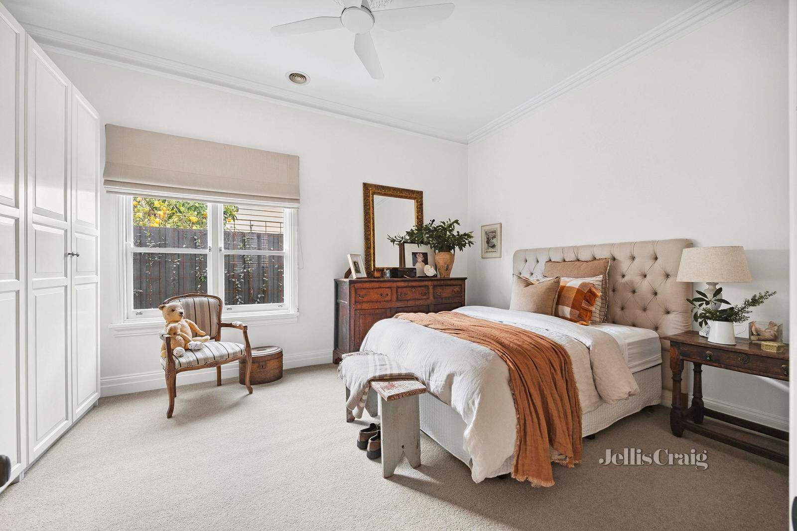 21 Thorne Street, East Geelong image 6