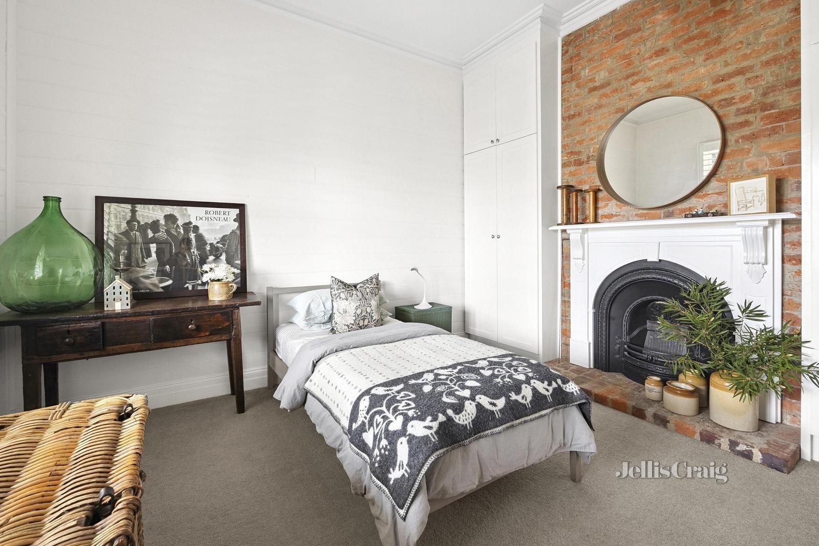21 Thorne Street, East Geelong image 9