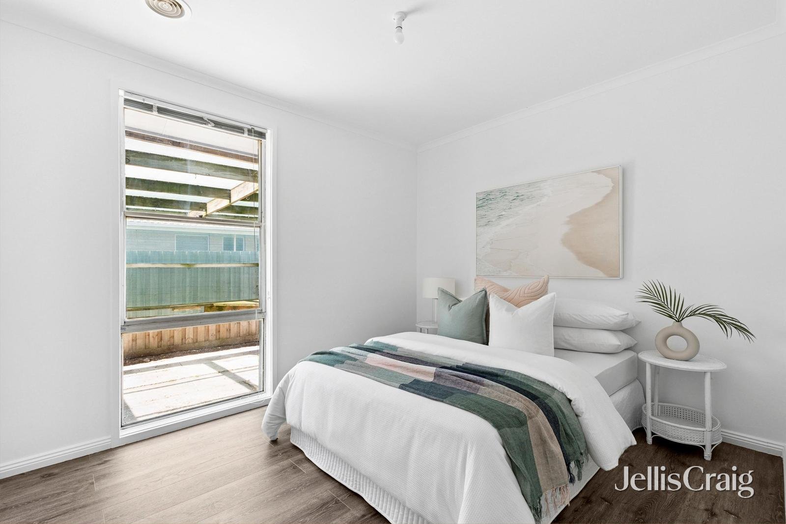 21 Titan Street, Whittington image 13