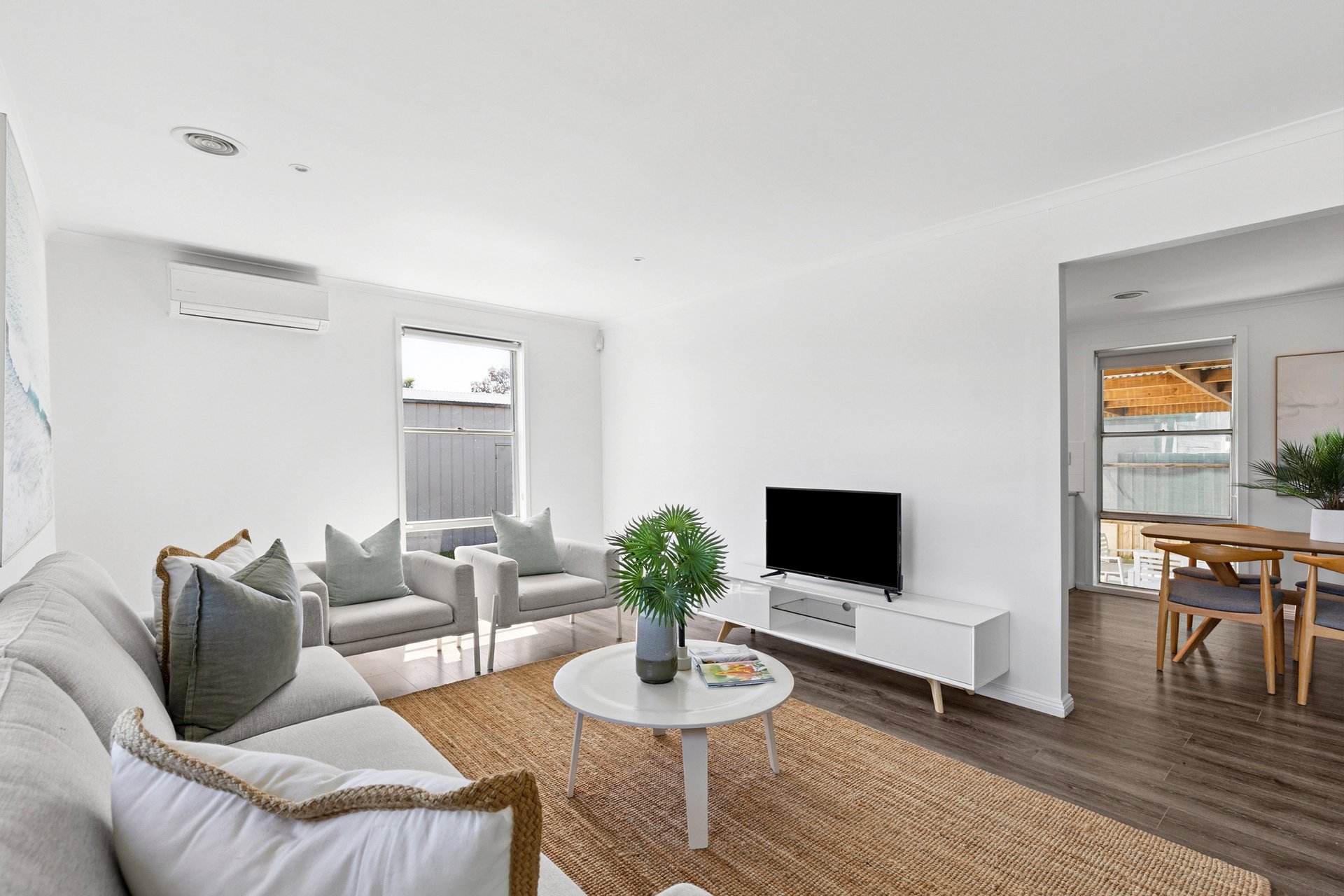 21 Titan Street, Whittington image 10