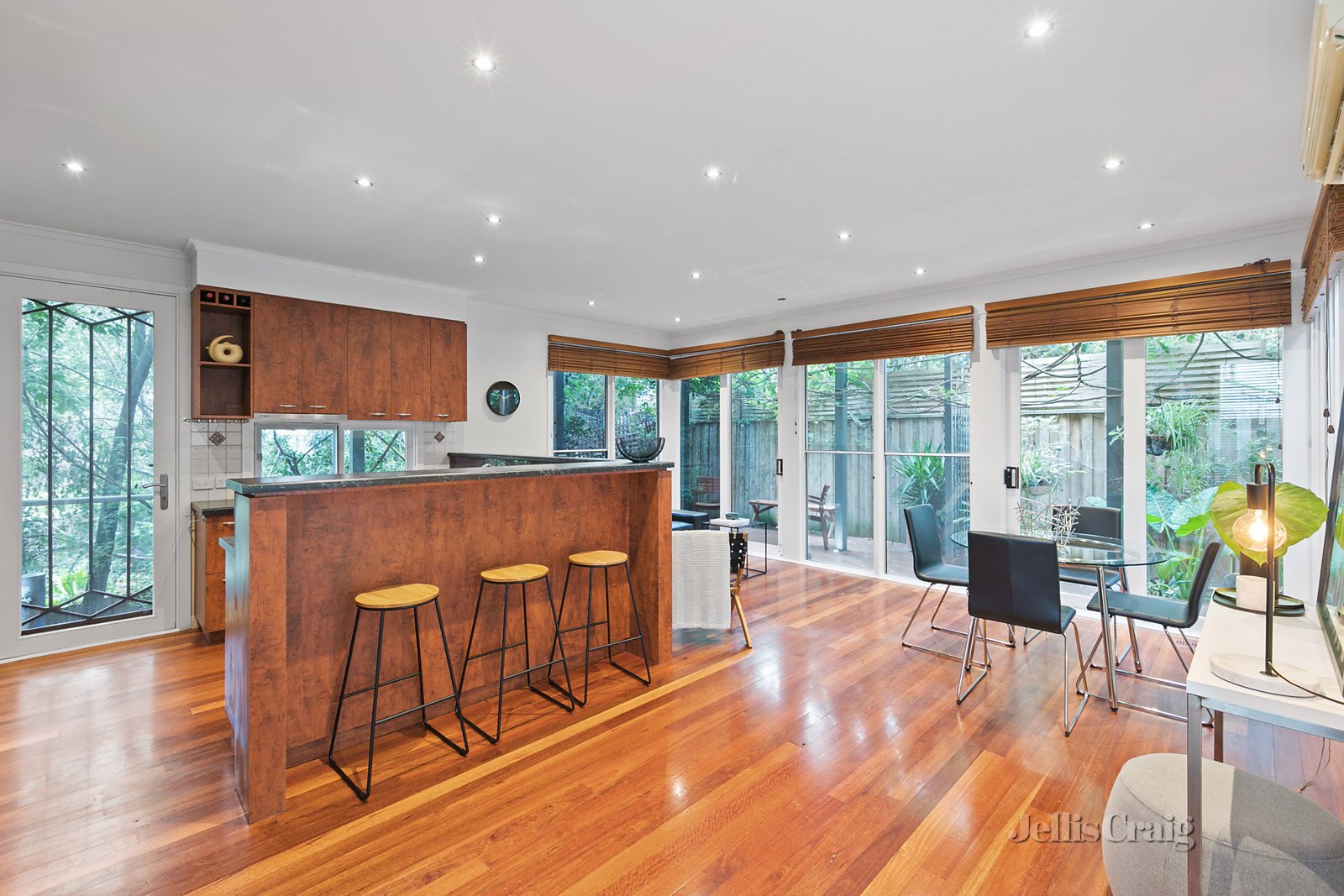 21 Tower Avenue, Alphington image 2