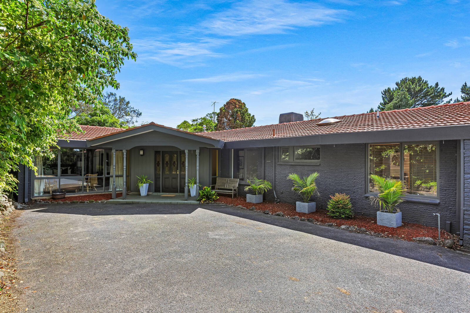 Property Gallery Thumbnail 10