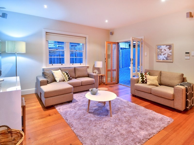 21 Upper Skene Street, Newtown image 2