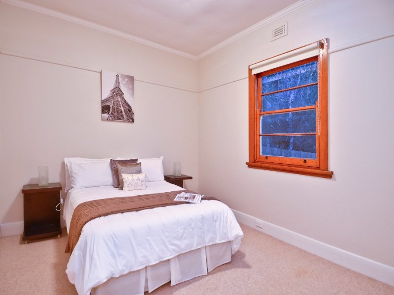 21 Upper Skene Street, Newtown image 7