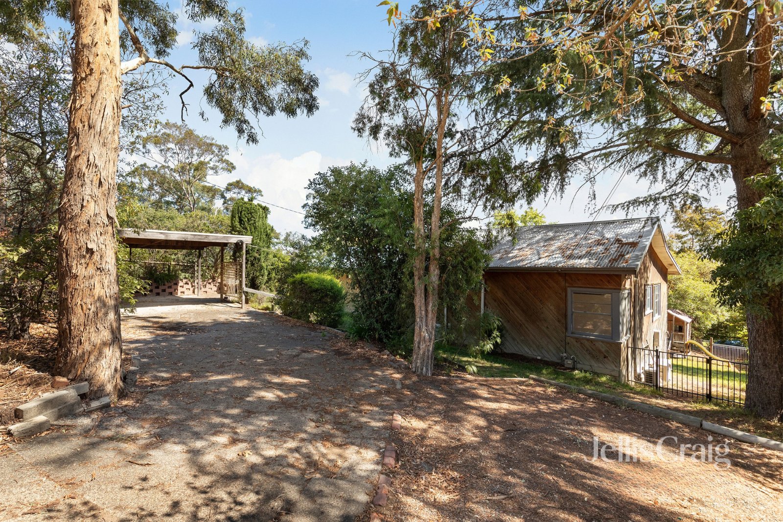21 View Hill Crescent, Eltham image 2