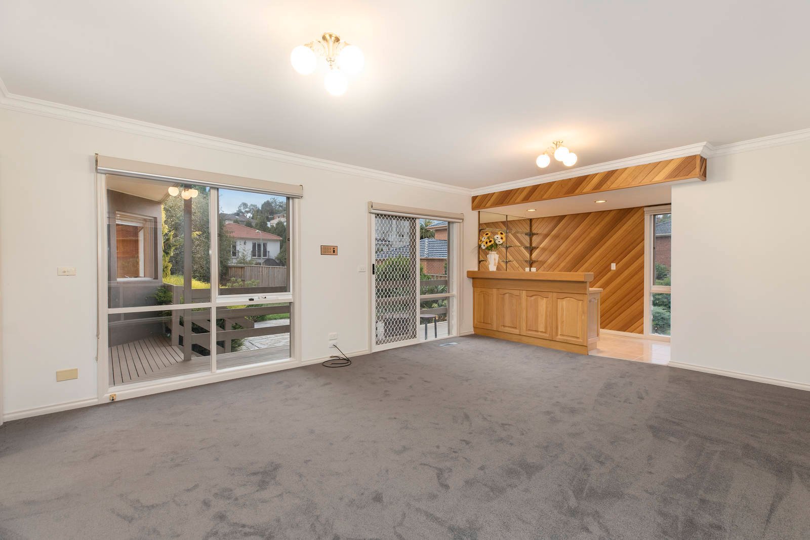 Property Gallery Thumbnail 3