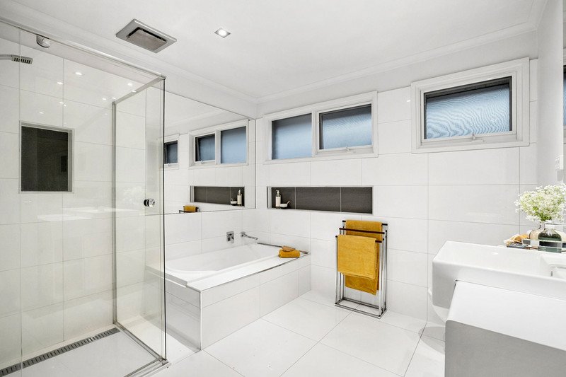 21. Warana Way, Mount Eliza image 6